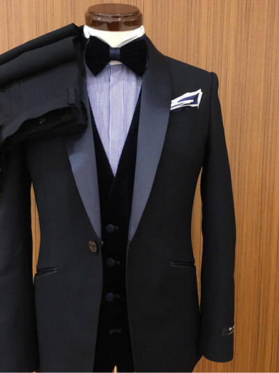 冬の結婚式や二次会での男性の服装 コート おすすめスーツスタイル Gogo Wedding